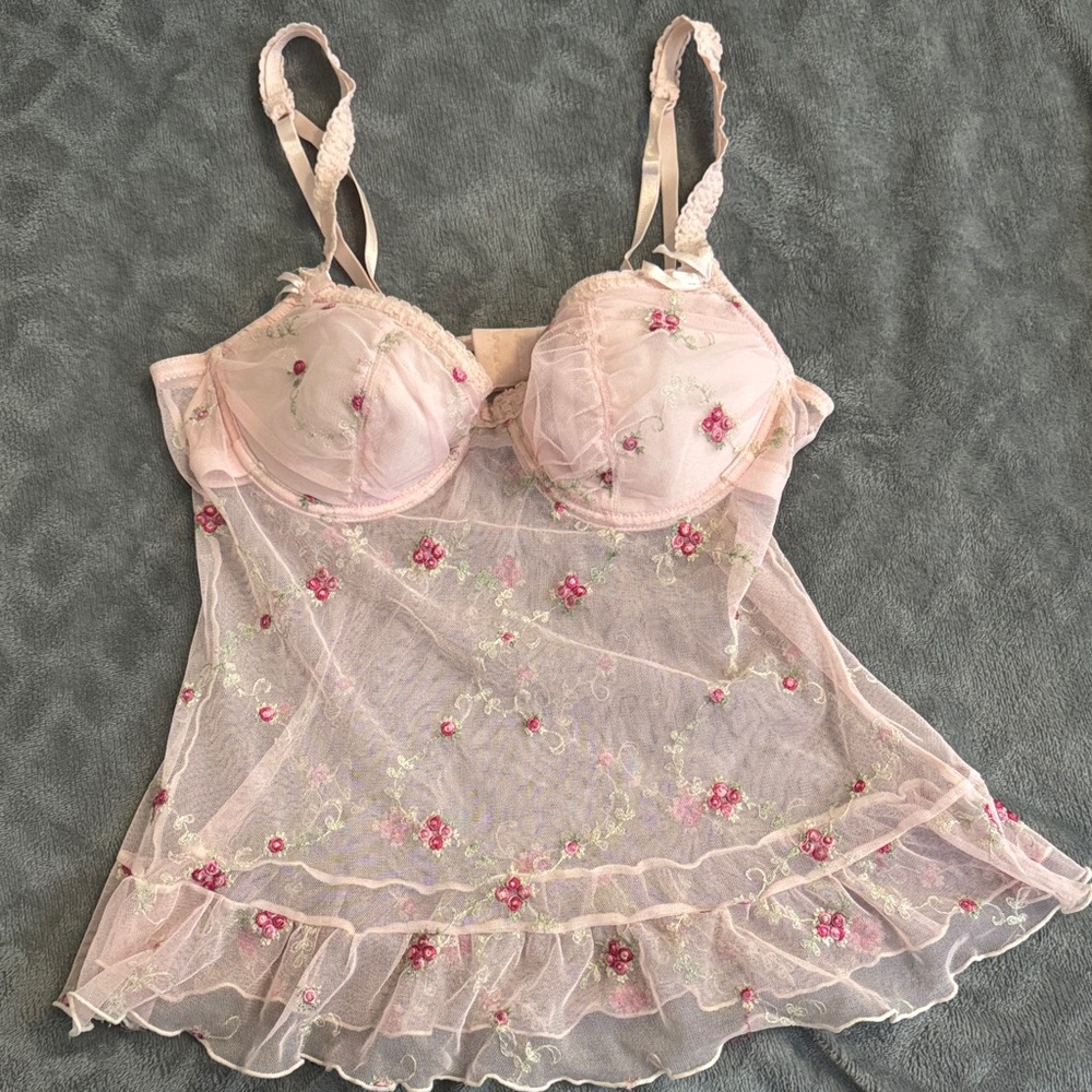 Vintage 2000s Rampage Pink Floral Lace Chemise